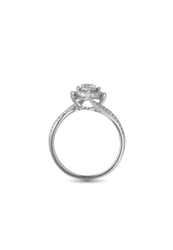 Le Lumiere Twisted Ring in 18K White Gold