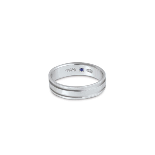 Romantic Blue Wedding Band in Platinum