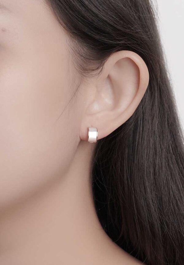 MOP Charming Earrings in 18K Rose Gold