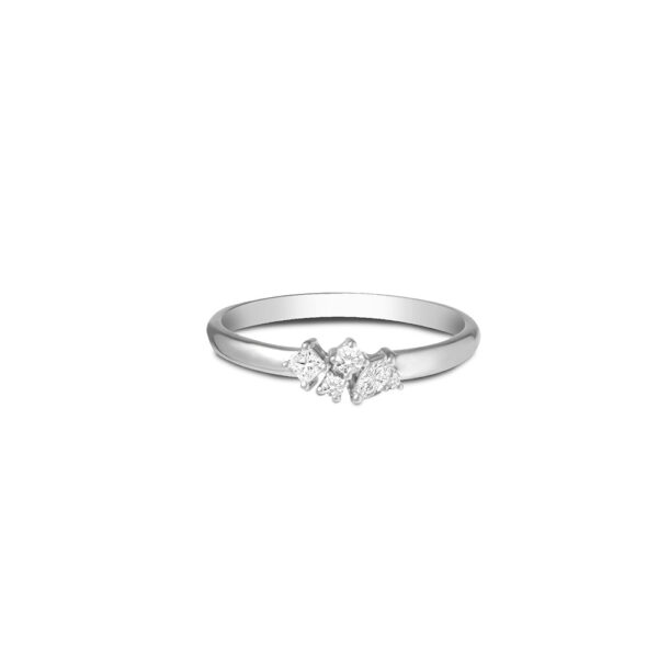 Diamond Ring in 18K White Gold