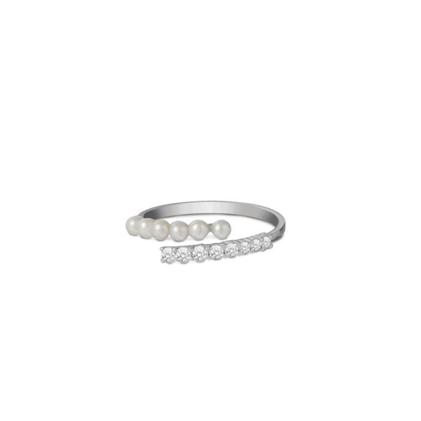 Pearl Ring in 18K White Gold