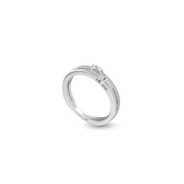 Diamond Ring in 14K White Gold