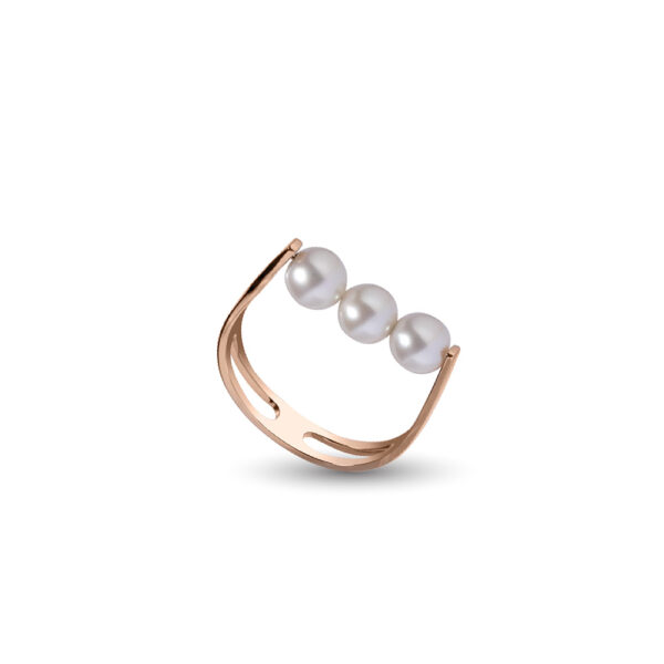 Pearl Ring in 18K Rose Gold