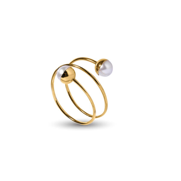 Pearl Ring in 18K Yellow Gold