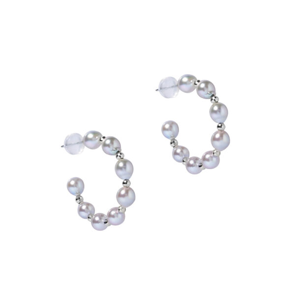 Akoya Pearl Earrings in 18K White Gold