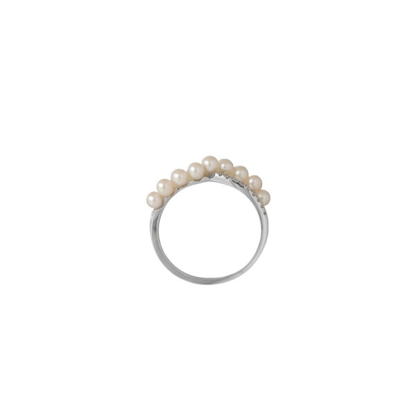 Pearl Ring in 18K White Gold