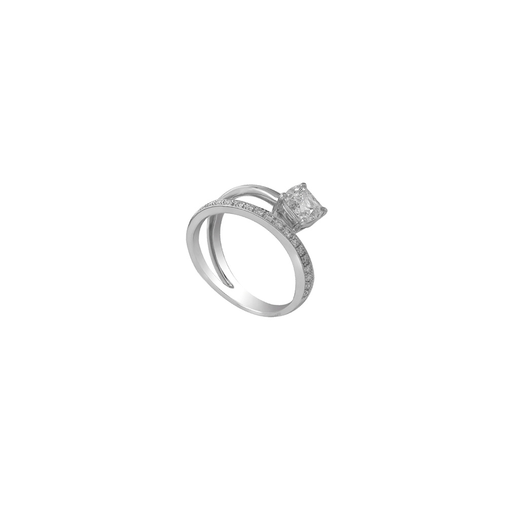 Diamond Ring in 18K White Gold