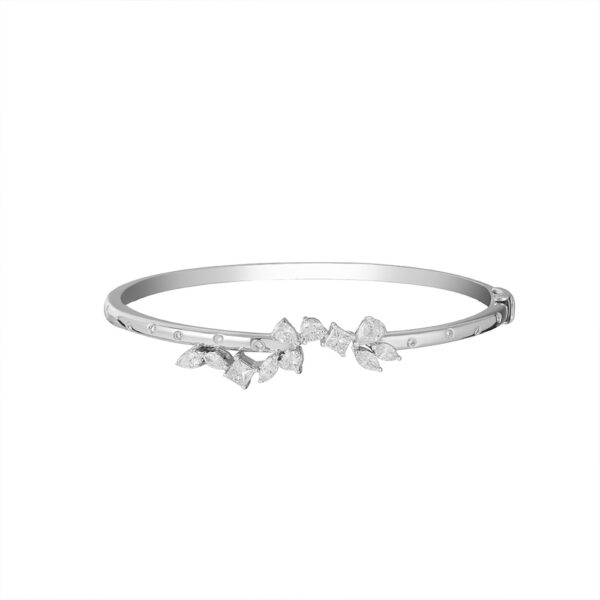 Diamond Bangle in 18K White Gold
