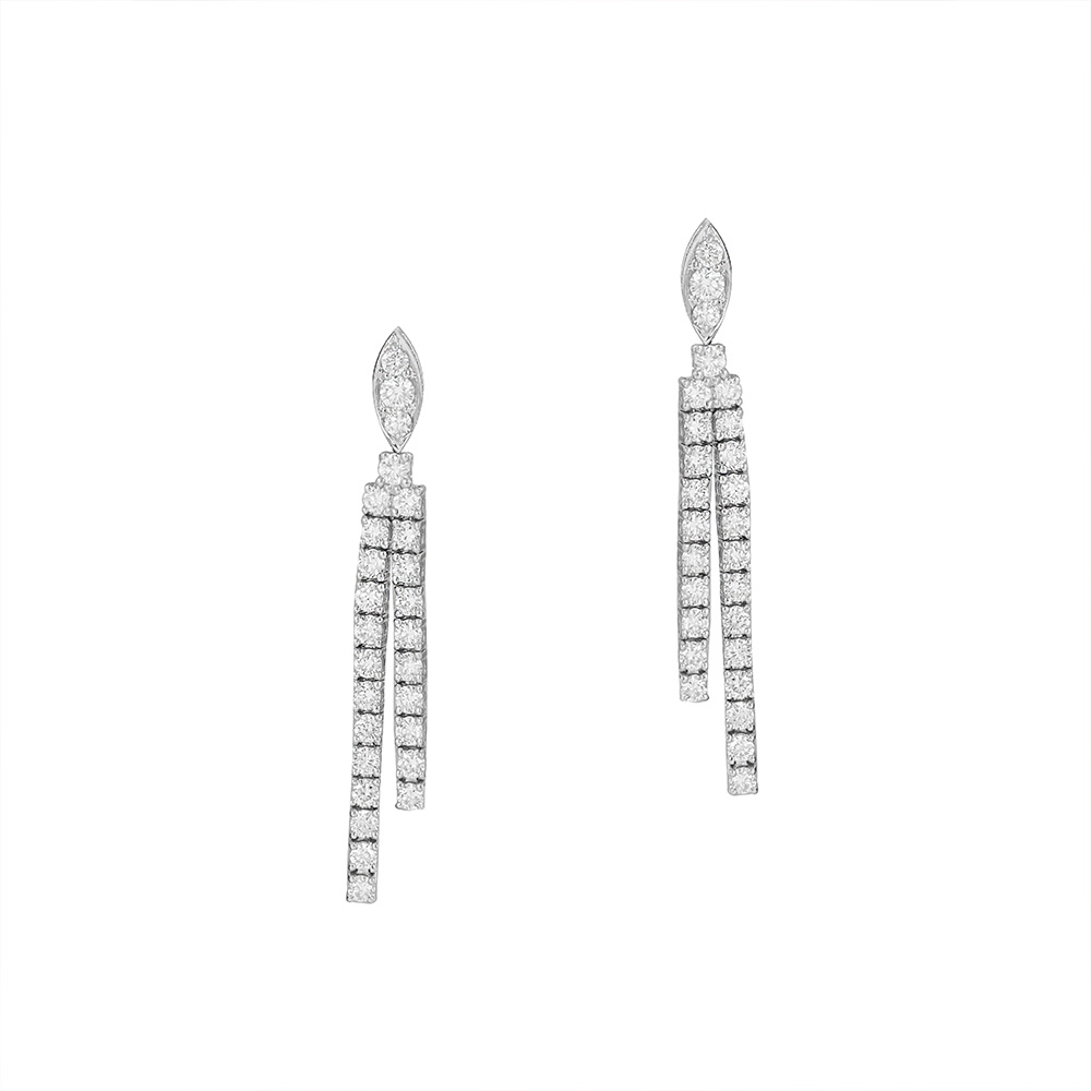 Diamond Earrings in 18K White Gold